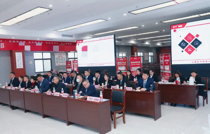 7e40bdf047d03ff9217e1ac2dff27829